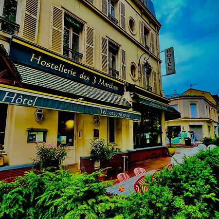 Hotel Des 3 Marches- Logis Hotel Restaurant Le Vésinet Екстериор снимка